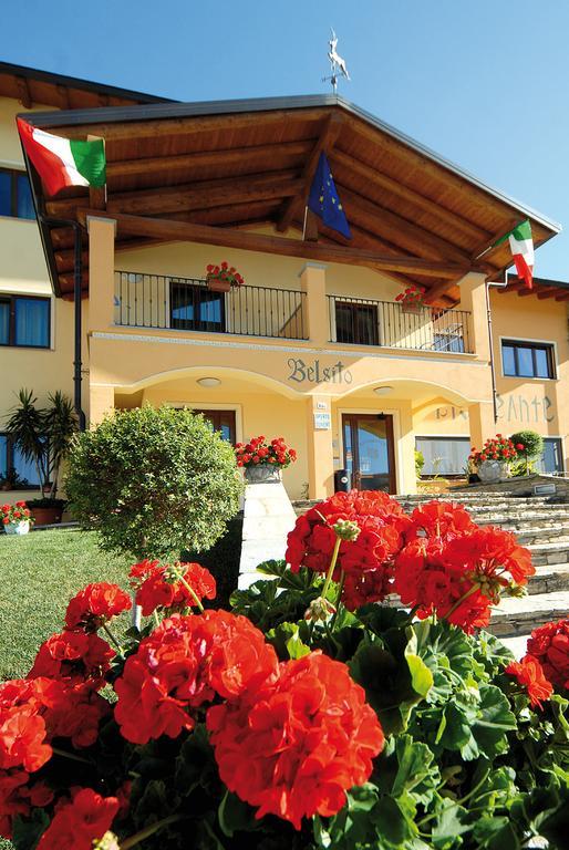 Hotel Ristorante Belsito Borgo San Dalmazzo Buitenkant foto
