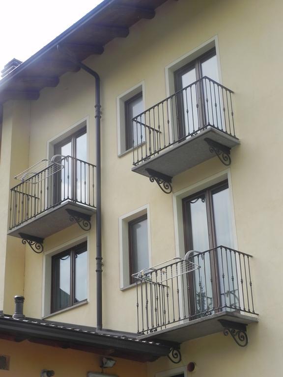 Hotel Ristorante Belsito Borgo San Dalmazzo Buitenkant foto