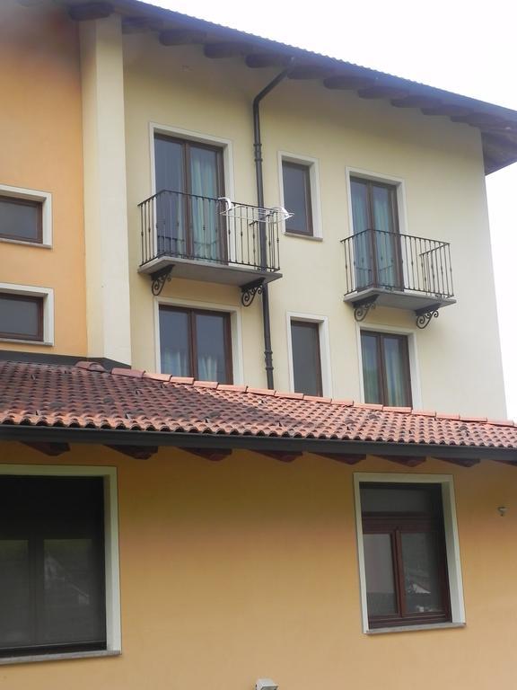 Hotel Ristorante Belsito Borgo San Dalmazzo Buitenkant foto